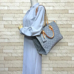 Louis Vuitton Gray Denim Bag Shoulder Monogram OnTheGo